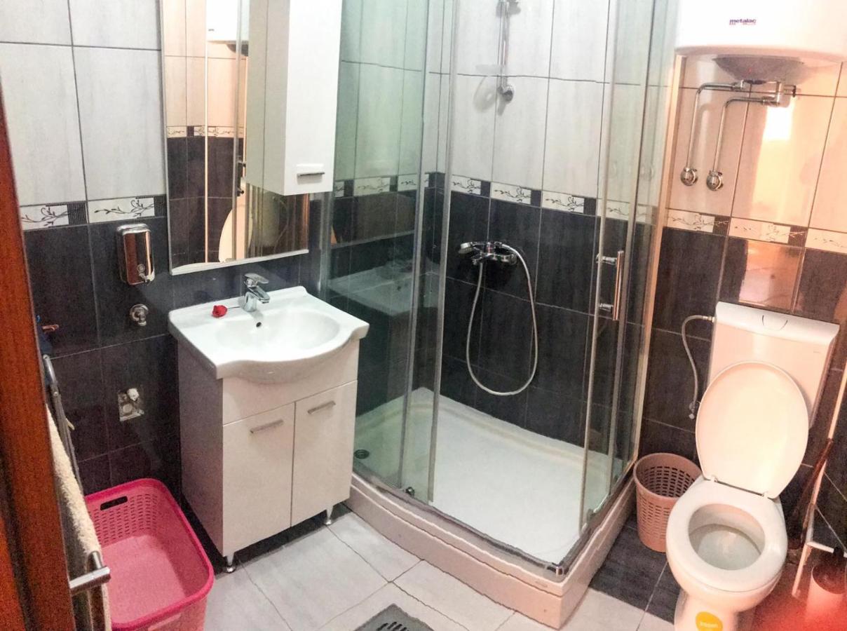 Jovana -- Porodicni Apartmani Igalo Herceg Novi Eksteriør billede