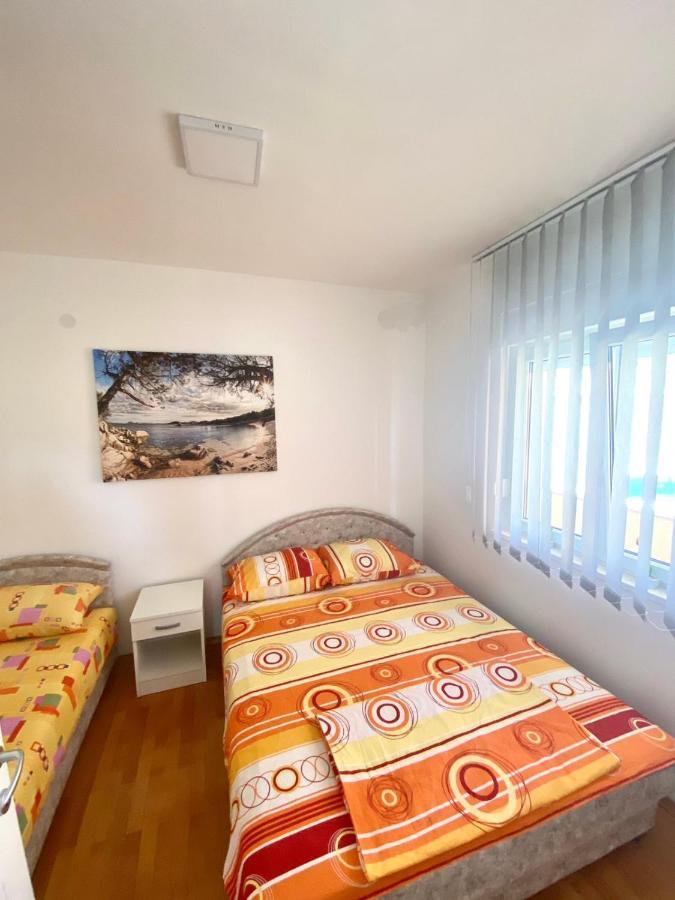 Jovana -- Porodicni Apartmani Igalo Herceg Novi Eksteriør billede
