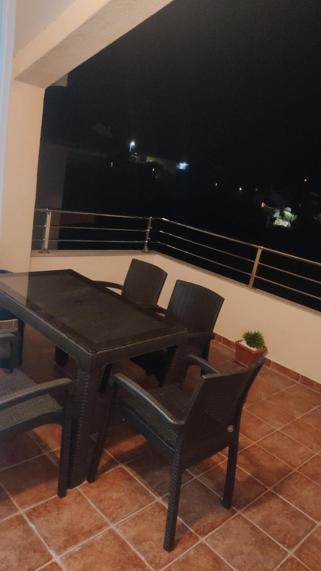 Jovana -- Porodicni Apartmani Igalo Herceg Novi Værelse billede