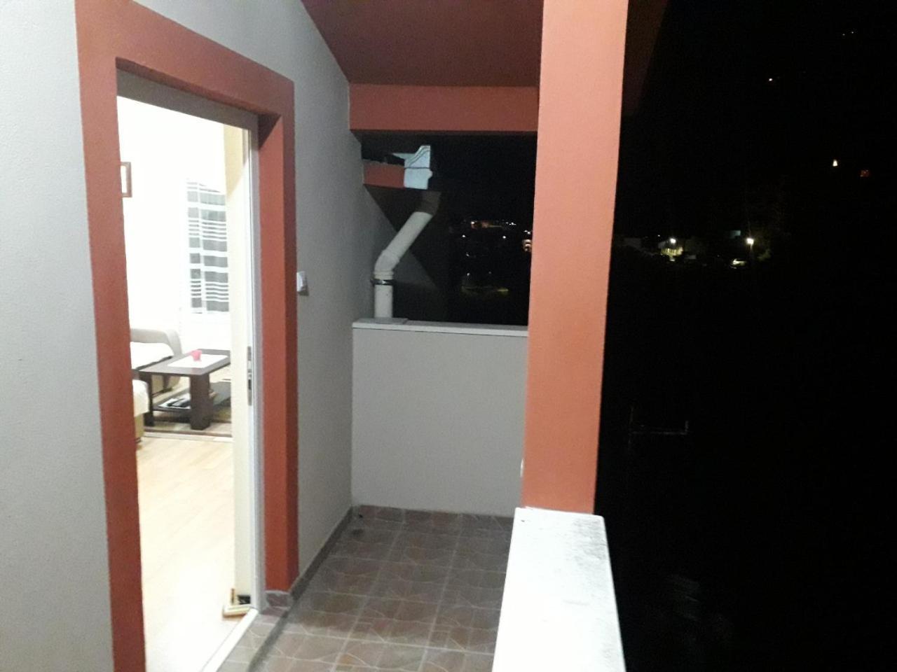 Jovana -- Porodicni Apartmani Igalo Herceg Novi Eksteriør billede